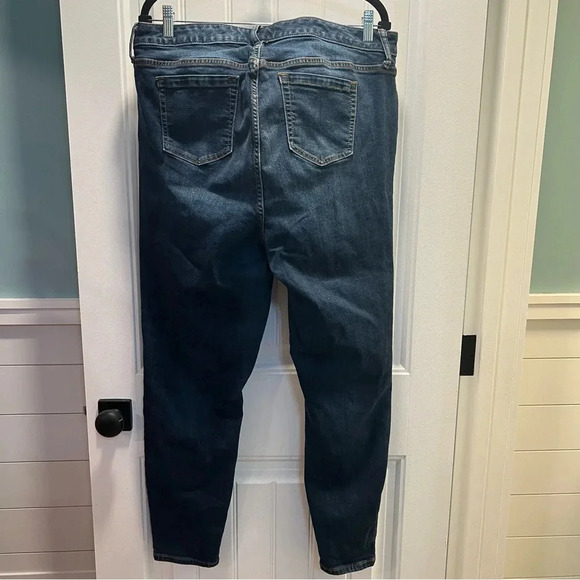 Torrid Boyfriend‎ Vintage Stretch Dark
Wash Hand Painted Jeans. Size 16XT. - Picture 5 of 16